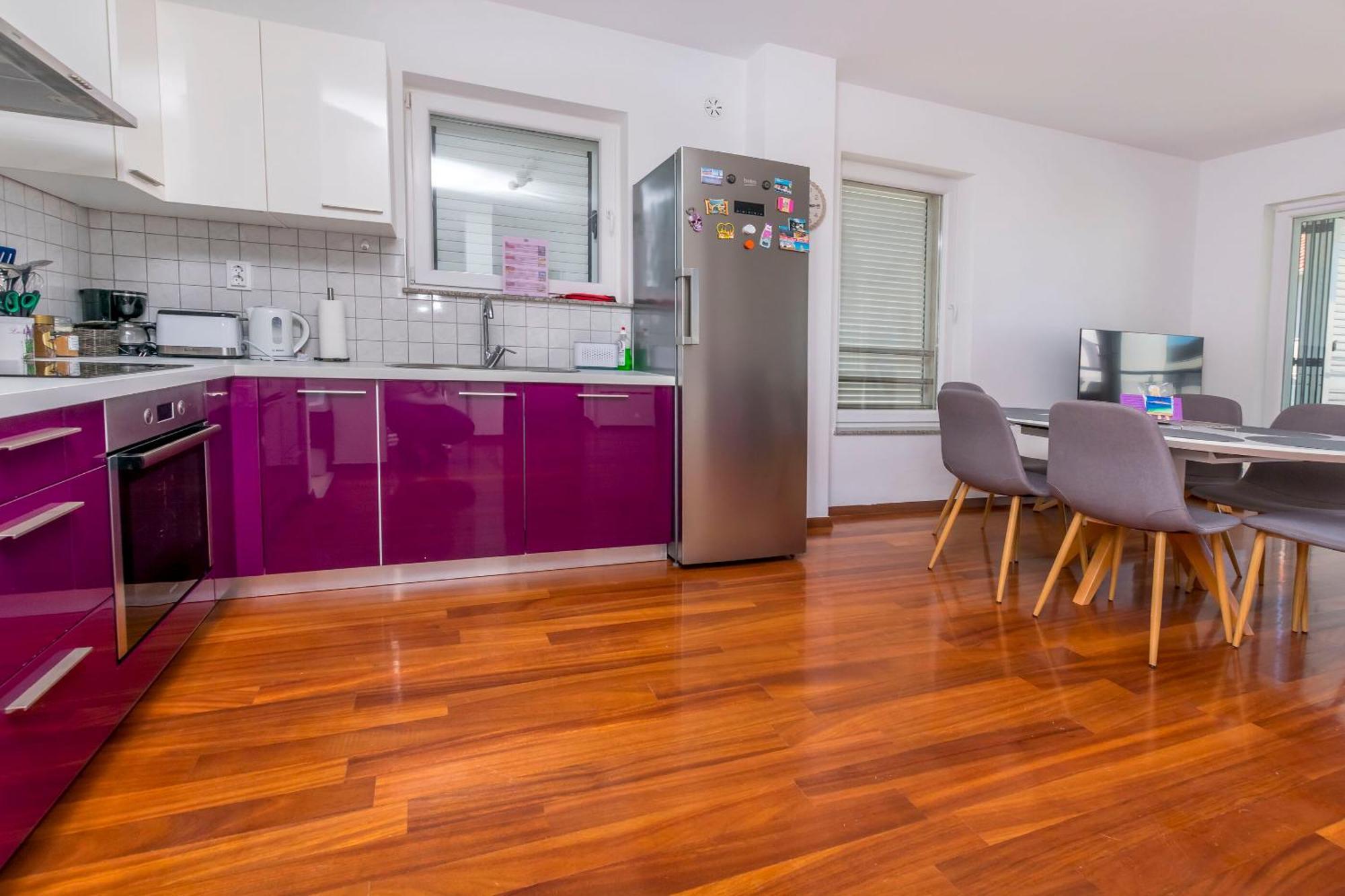 Apartment Belle Vue プリモシュテン 部屋 写真